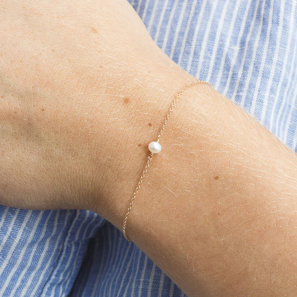 Minimalist Stainless Steel Bracelets for Women Sea Imitation pearls Bracelet Women Charm Bracelet Jewelry Vera Lux