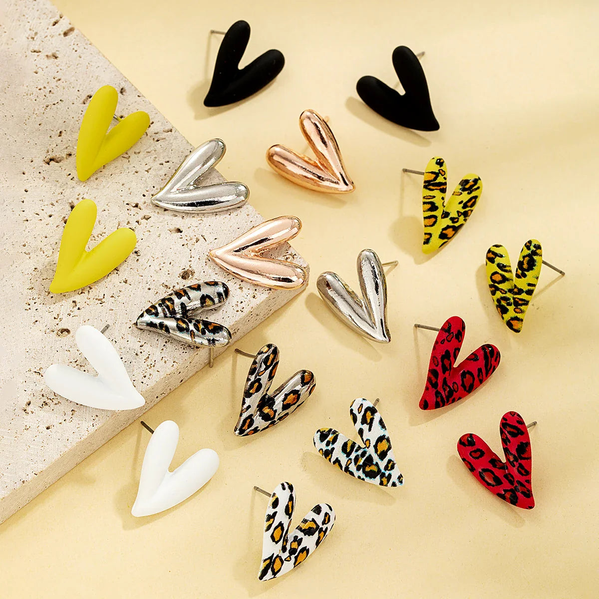 3 pairs of personalized and versatile leopard print heart-shaped women's earrings set, red spray painted earrings Vera Lux