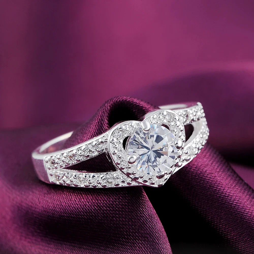 Hot 925 Sterling Silver crystal romantic heart diamond Rings For Women Fashion Party Gifts luxury wedding engagement Jewelry Vera Lux