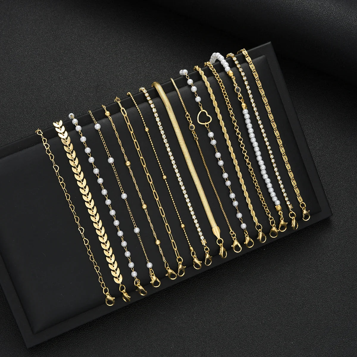 16pcs Minimalist Heart Pearl Rhinestone Snake Chain Bracelet Set for Women Elegant Gold Color Dates Vacations Daily Wear Jewelry Vera Lux