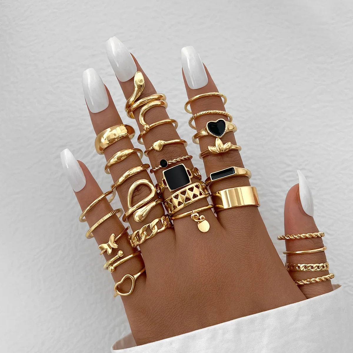 47Pcs/Set Vintage Gold Color Heart Rings Set For Women Men Hollow Butterfly Pearl Crystal Geometric Rings Trendy Finger Jewelry Vera Lux