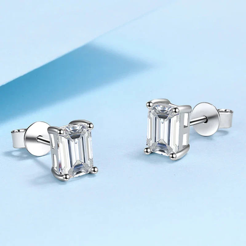NeeTim 0.5CT 1CT 2CT Emerald Radiant Cut Moissanite Studs Earrings for Women Lab Diamond 925 Sterling Silver Earring Jewelry Vera Lux