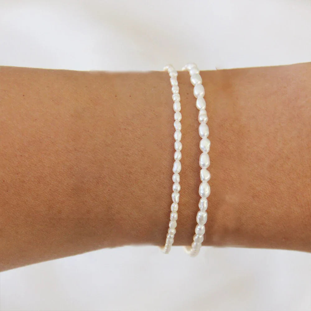COLALA Imitation Pearl Bracelet Oval Pearl Stainless Steel Bracelet Women's Holiday Gift Vera Lux
