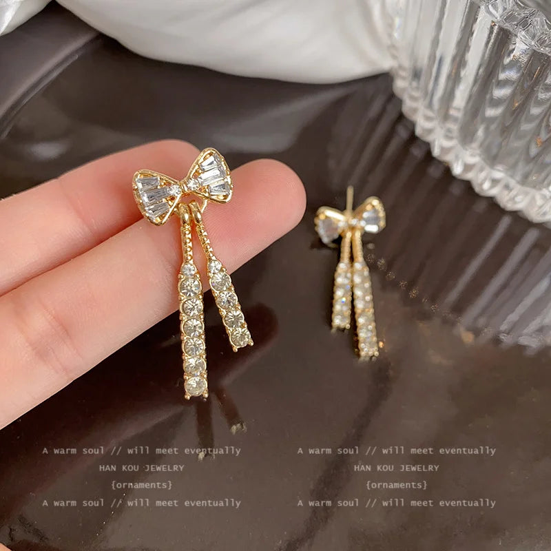 Gold Color Shiny Bow Stud Earrings For Women Fashion Exquisite Dainty Rhinestone Bow Dangle Earrings Jewelry Friends Gift Vera Lux