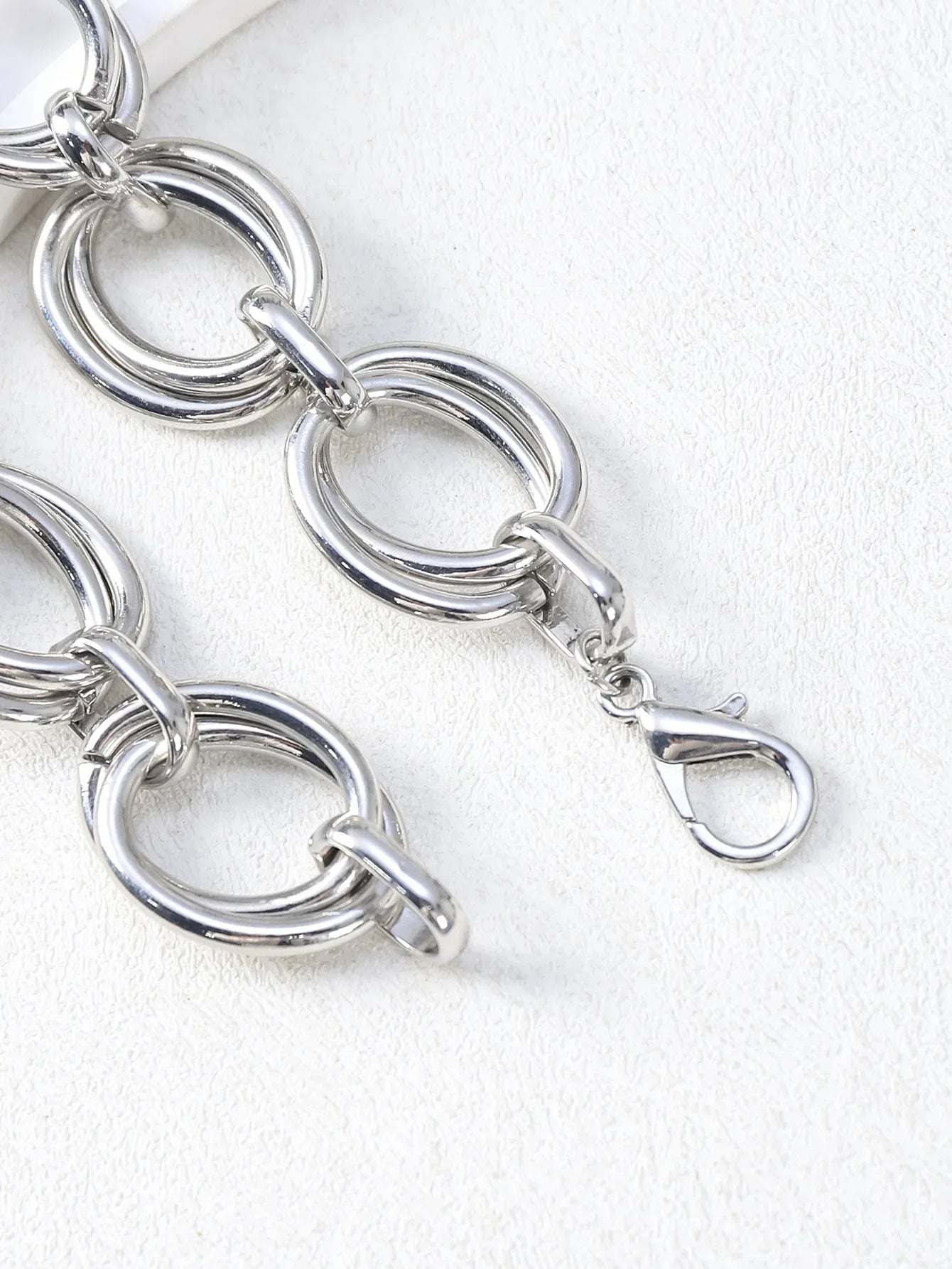 Never Fade Stainless Steel Oval Links Chain Bracelets for Women Girls, Dainty Simple Minimalist Metal Links Wristband Vera Lux