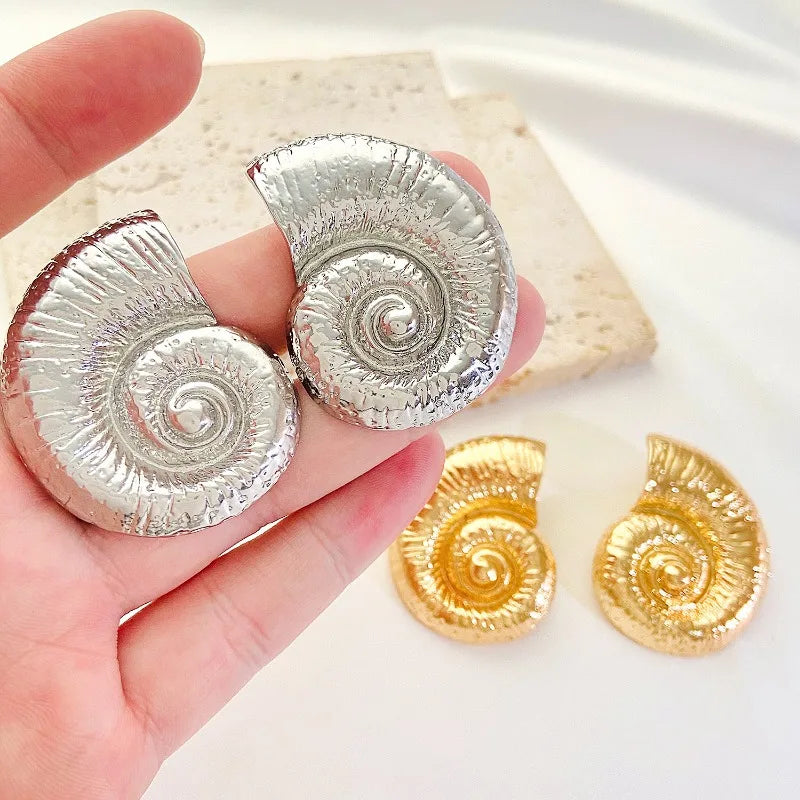Fashionable Summer Vacation Ocean Conch Ear Studs Necklace for Women Trendy Beach Party Exaggerated Bohemian Jewelry Earrings Vera Lux