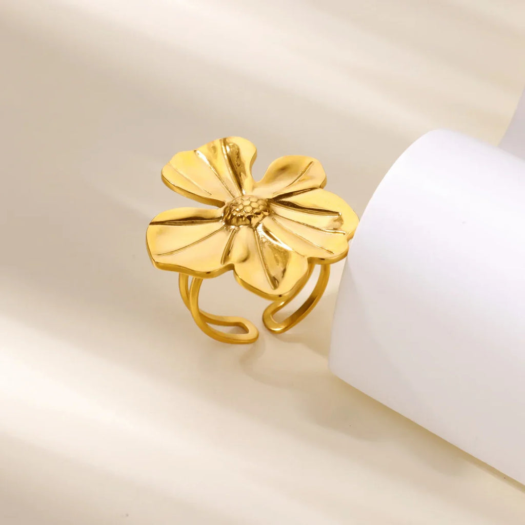 Stainless Steel Exaggerated Big Flower Rings For Women Gold Color Sunflower Finger Ring Female Fashion Aesthetic Jewelry Gift Vera Lux