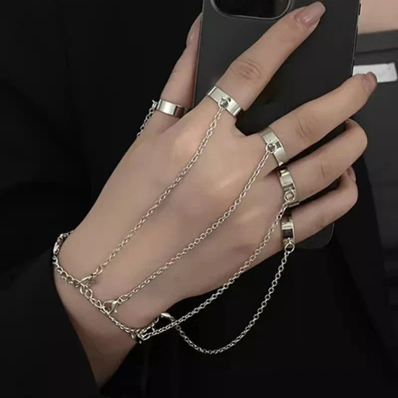 Punk Geometric Black Color Chain Wrist Bracelet Ring For Women Men Open Ring Silver Link Chain Girls Cool Design Fashion Jewelry Vera Lux