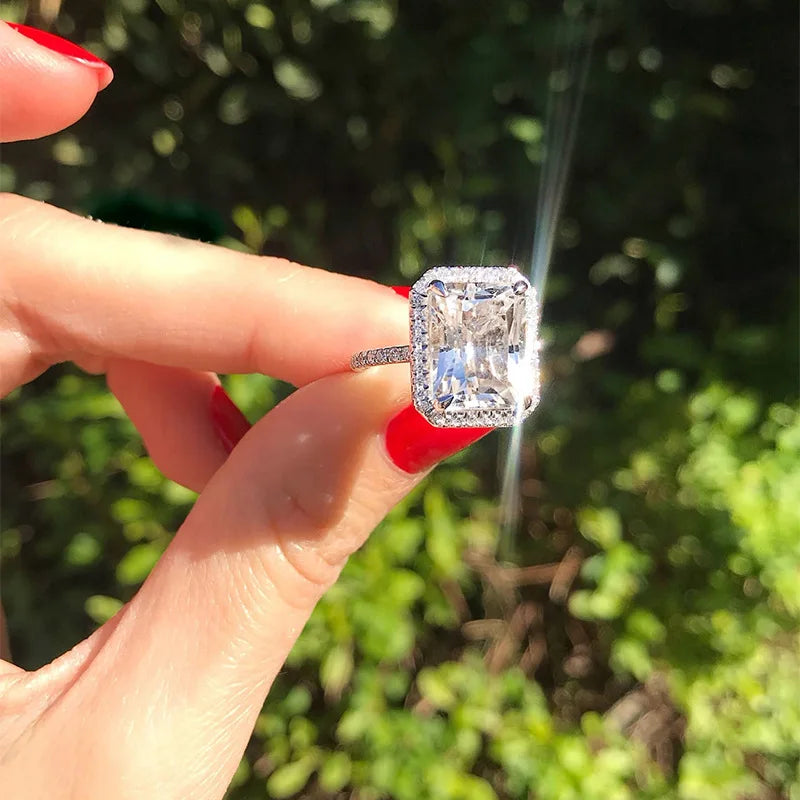 925 Sterling Silver Gorgeous Bridal Wedding Ring for Women Big Stone Crystal Square AAA Cubic Zirconia Elegant Statement Jewelry Vera Lux