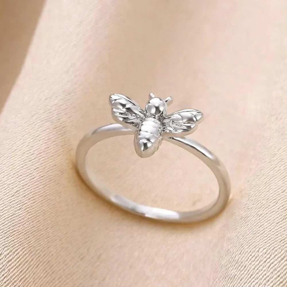 Fashion Bee Rings For Women Design Gold Color  Stainless Steel Bee Ring Wedding Engagement Christmas Jewelry Gift Vera Lux