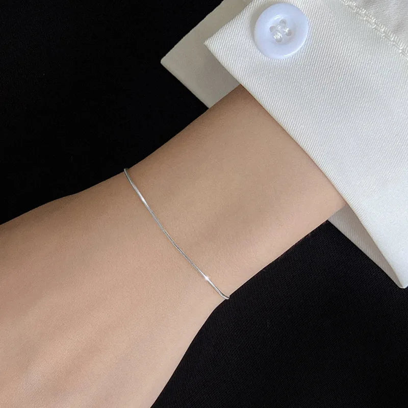 925 Sterling Silver 20cm Snake Chain Lucky Bracelets Woman Party Luxury Designer Jewelry Wedding Jewellery Vera Lux