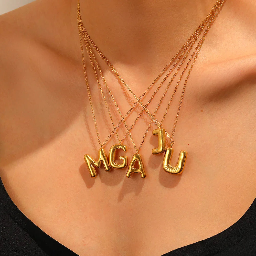 Stainless Steel Necklace New Premium birthday present 26 Letter Hollow Pendant Simple Fine Necklace For Women Jewelry Party Gift Vera Lux
