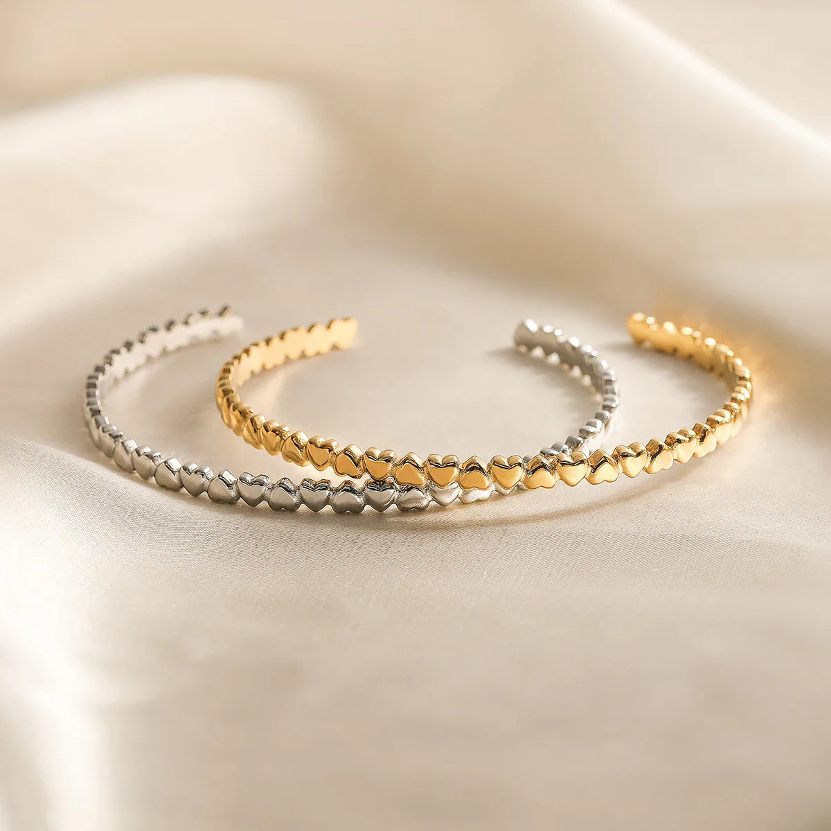 NEWBUY Hot Sale HigH Quality Gold/Silver Color Heart Bangles For Women Stainless Steel Party Jewelry Vera Lux