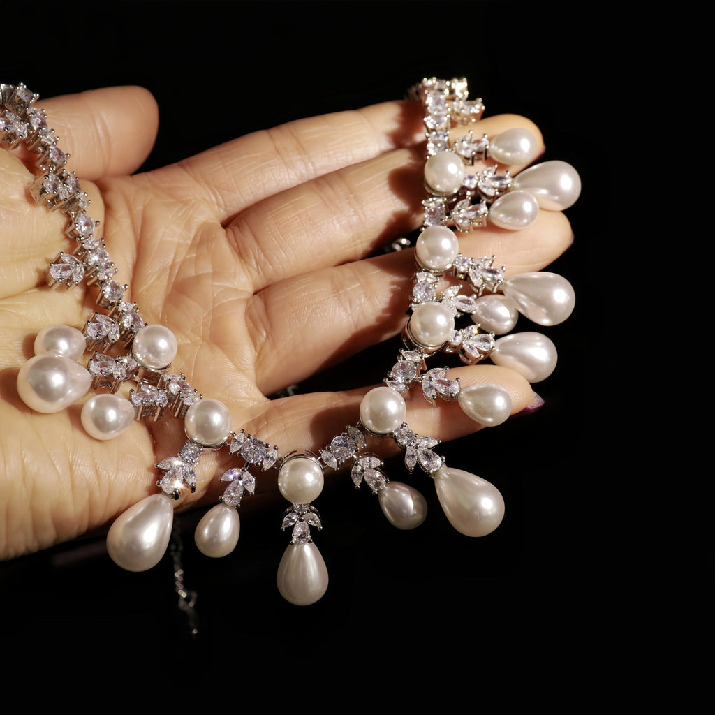Chic Clavicle-Length Necklace And Gold-Plated Zircon Pearl Earrings Jewelry Set Vera Lux