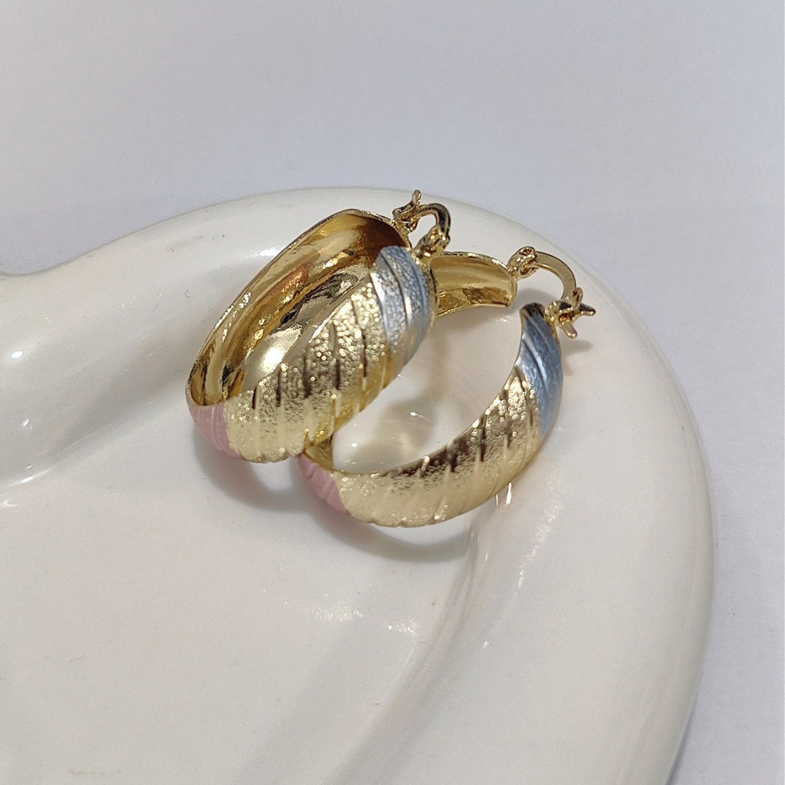 European And American Trendy Womens Copper Earrings Vera Lux