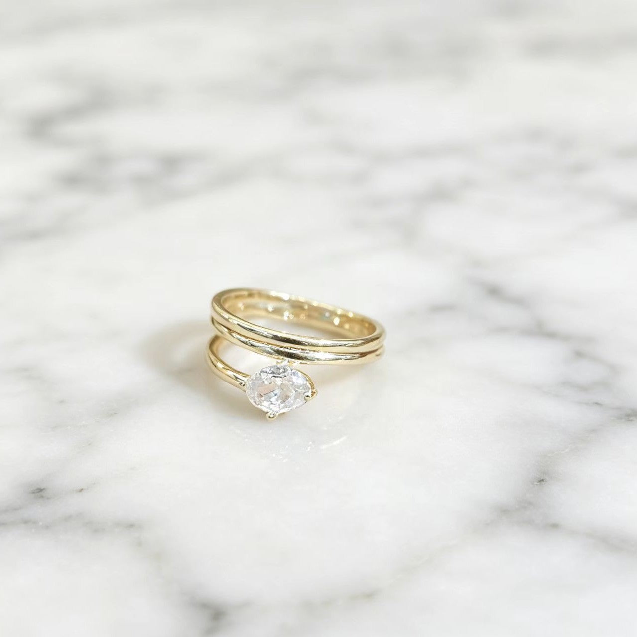 Simple, Versatile, Asymmetrical Zircon-studded Ring For Women Vera Lux