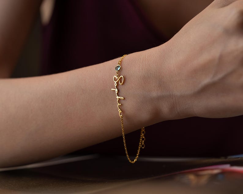 Personalized Cursive Name & Birthstone Bracelet Vera Lux
