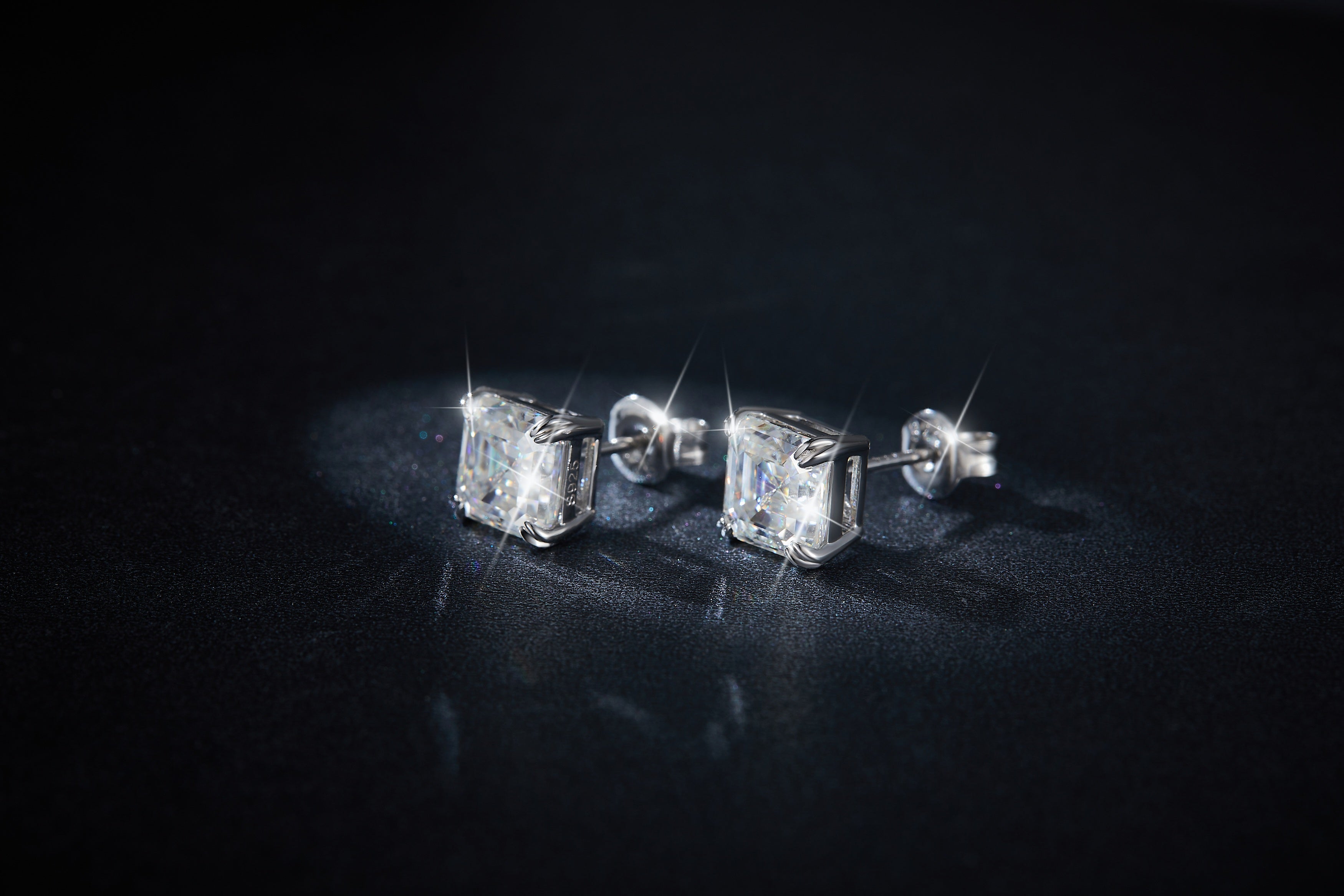 S925 Sterling Silver 6x8mm Emerald Cut Moissanite Stud Earrings  Octagon Solitaire With GRA Certificate Platinum Plated Jewelry Gift Box Set For Women & Men Vera Lux