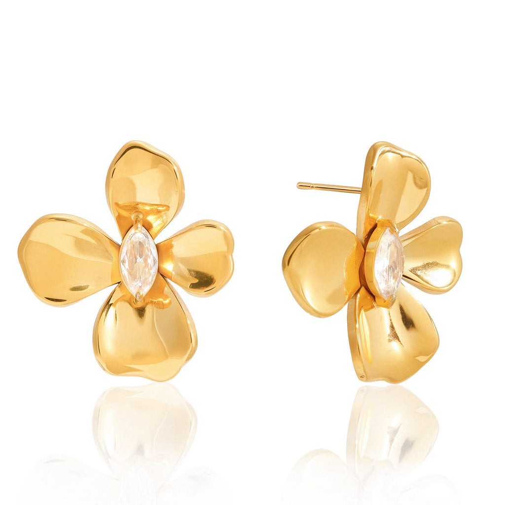 18K gold-plated, luxurious and high-end titanium steel flower-shaped stud earrings with cubic zirconia. Vera Lux