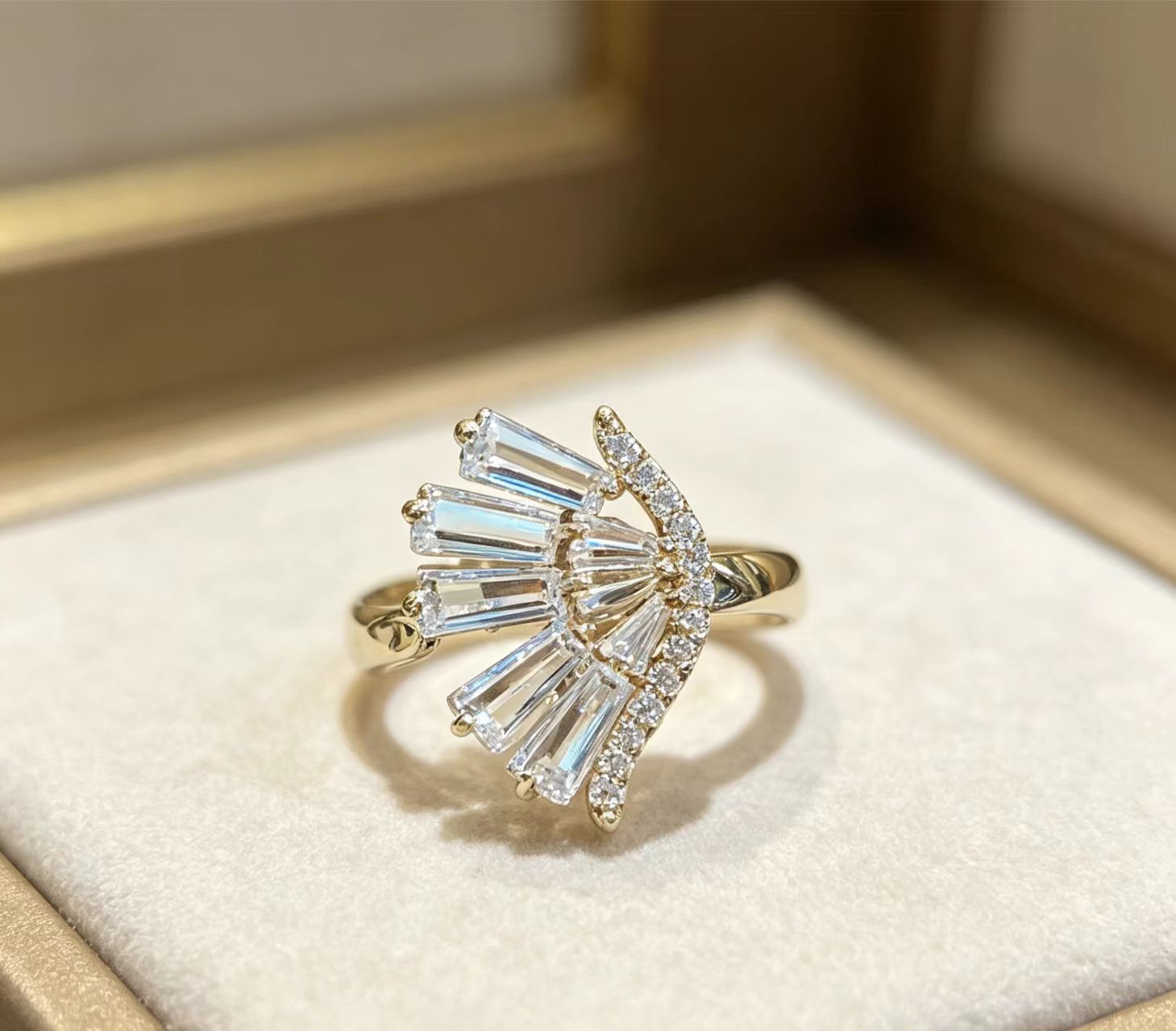 Personalized Zircon Womens Ring Vera Lux