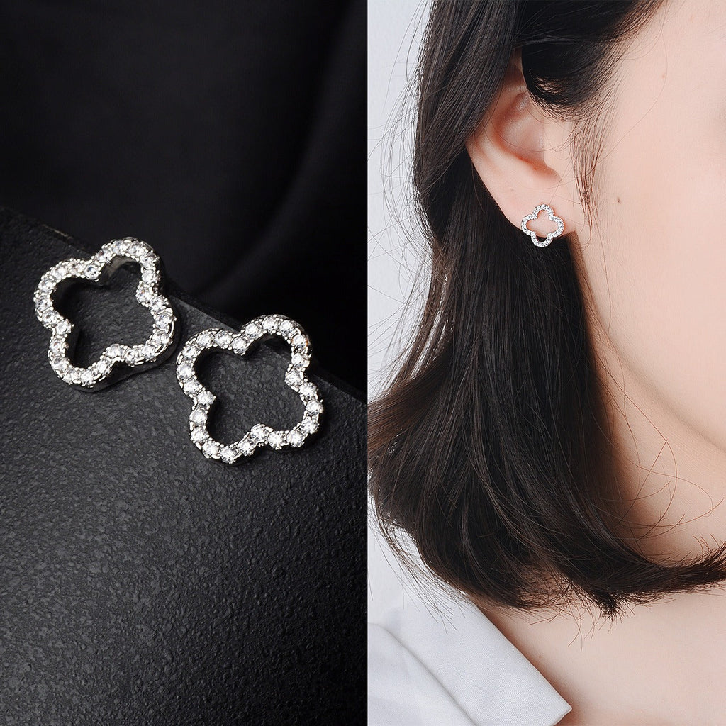 S925 sterling silver forest-style four-leaf clover diamond earrings Vera Lux