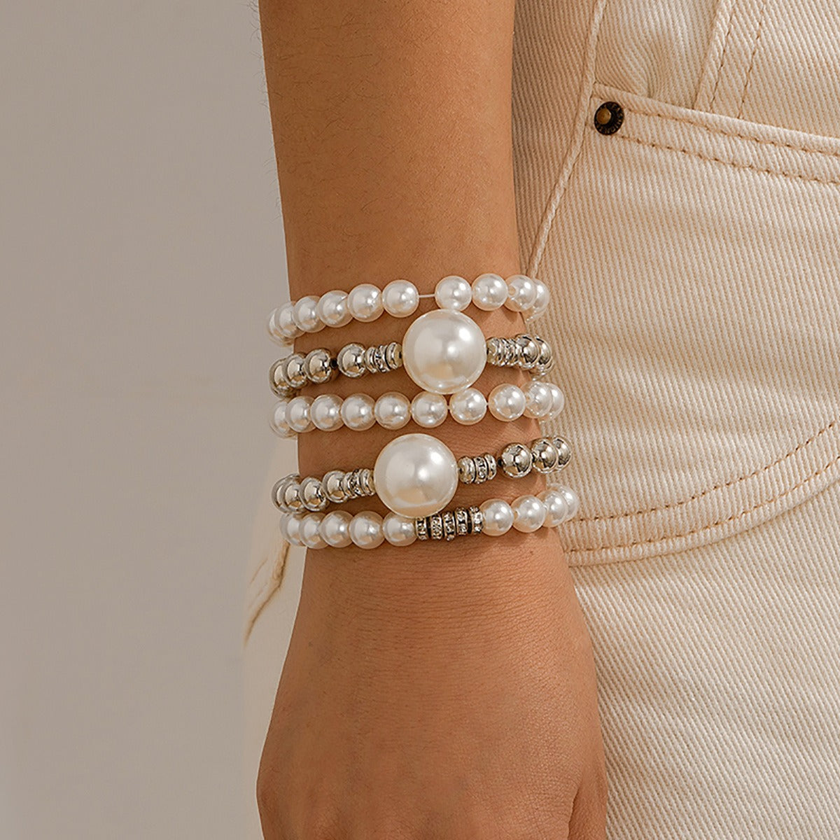 18k gold bow pearl beaded bracelet Vera Lux