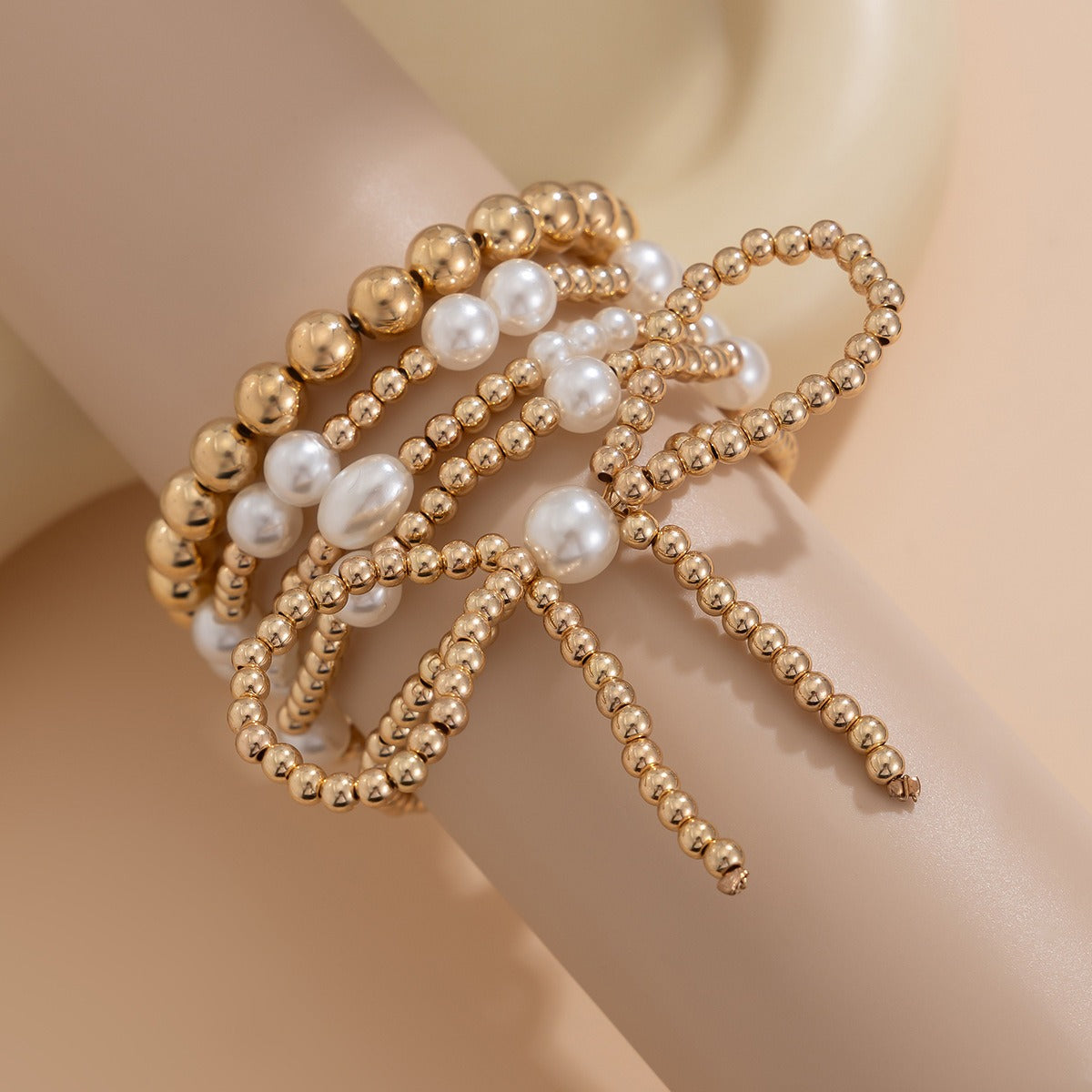 18k gold bow pearl beaded bracelet Vera Lux