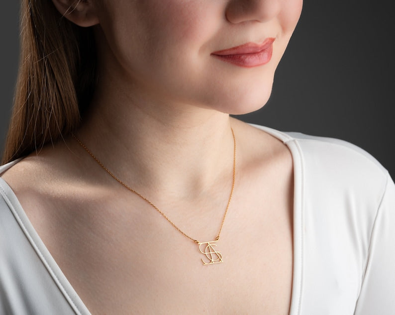 Customized Intertwined Initial Name Necklace Vera Lux