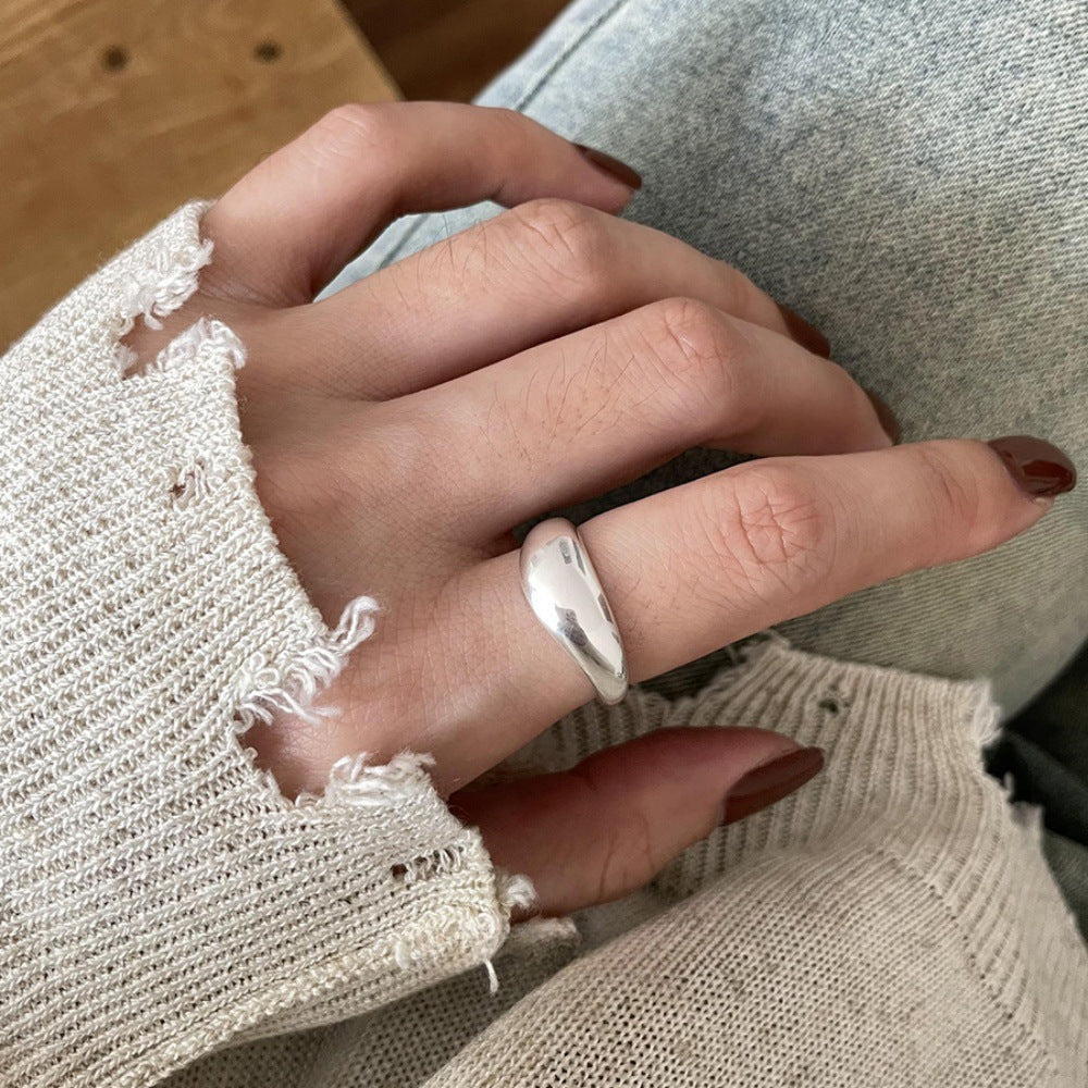Vintage S925 Silver Women Rings, Unique Design Light Luxury High-End Bands Vera Lux