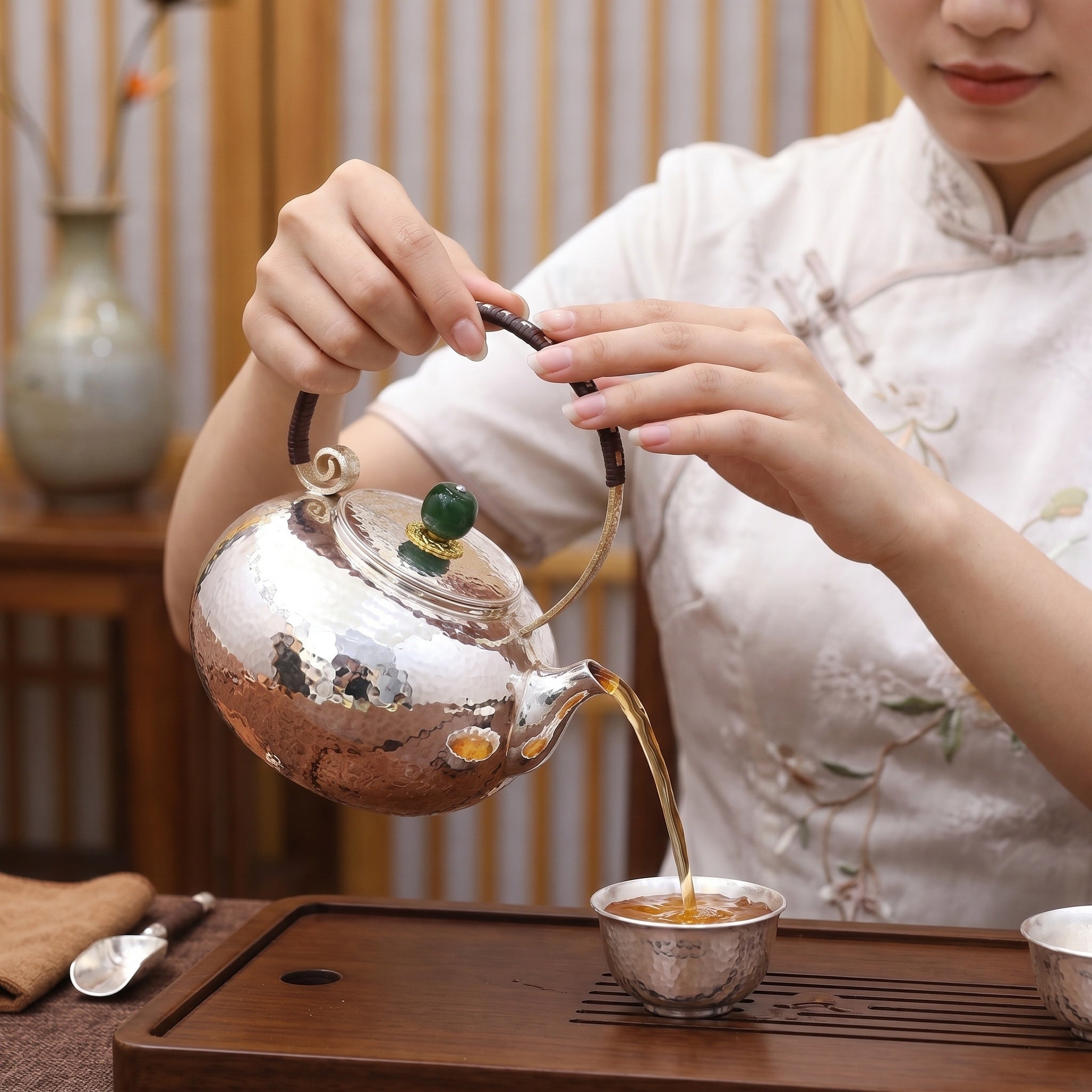 925 Sterling Silver Elegant Hammered Metal Teapot with Two-Tone Finish and Woven Handle-Fine large teapot - Handicraft Vera Lux