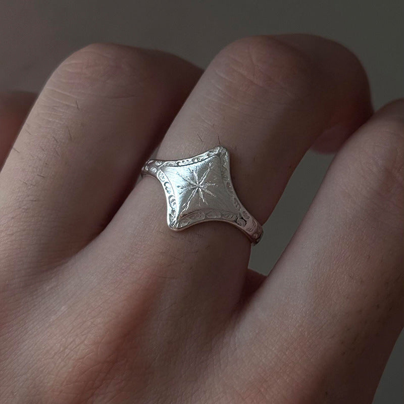 Vintage Cold Style Silver Brushed Star Ring, Retro Fashion All-Match Personalized Heavy Carved Gold Index Finger Ring Vera Lux