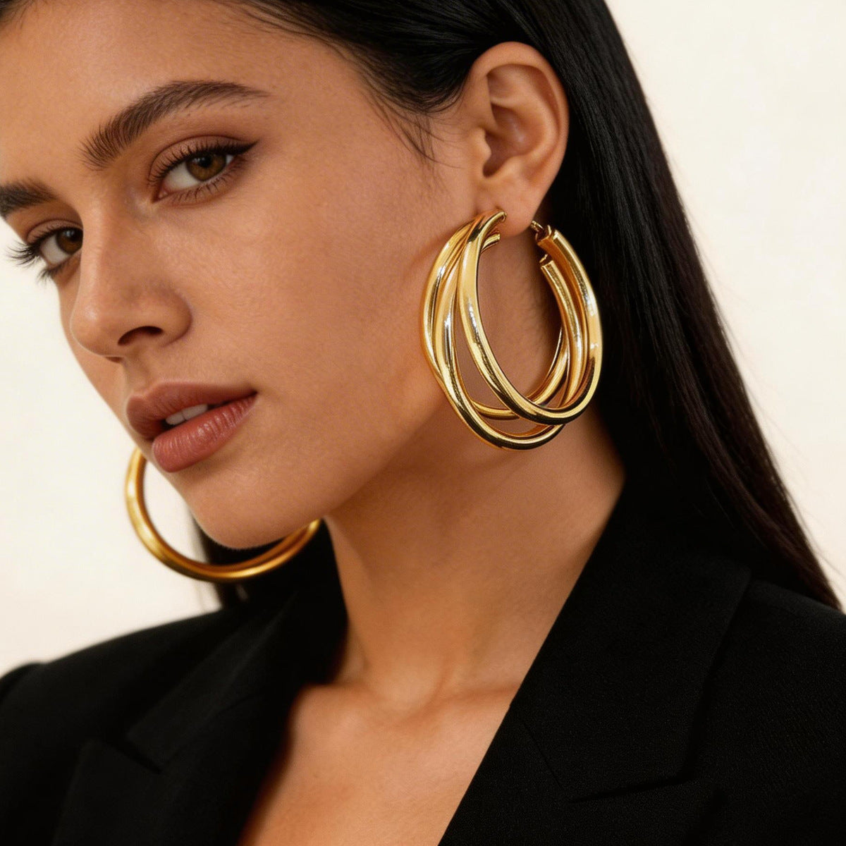 Metal Minimalist Round Earrings Vera Lux
