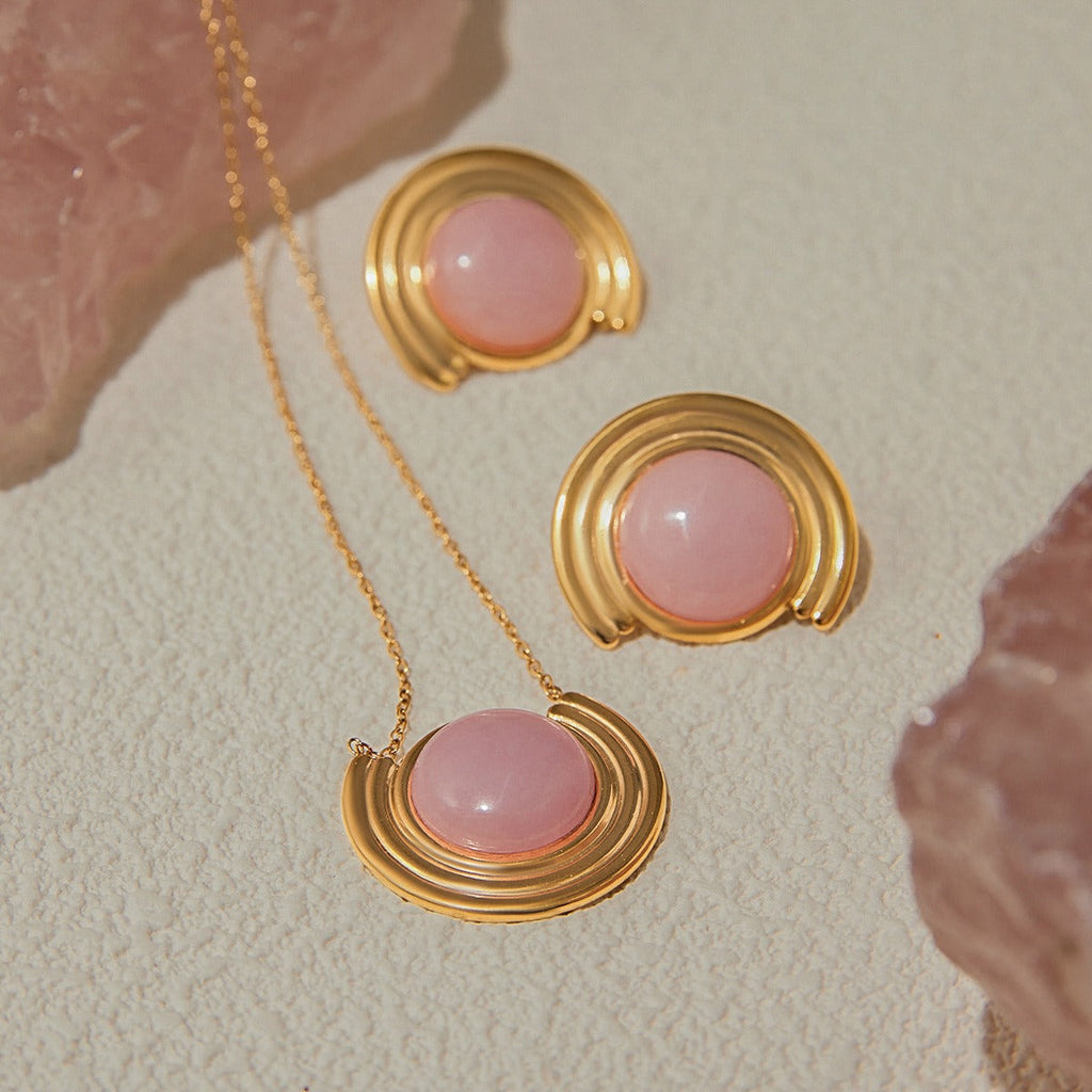 18K gold round shape with textured gemstone design light luxury noble necklace Vera Lux