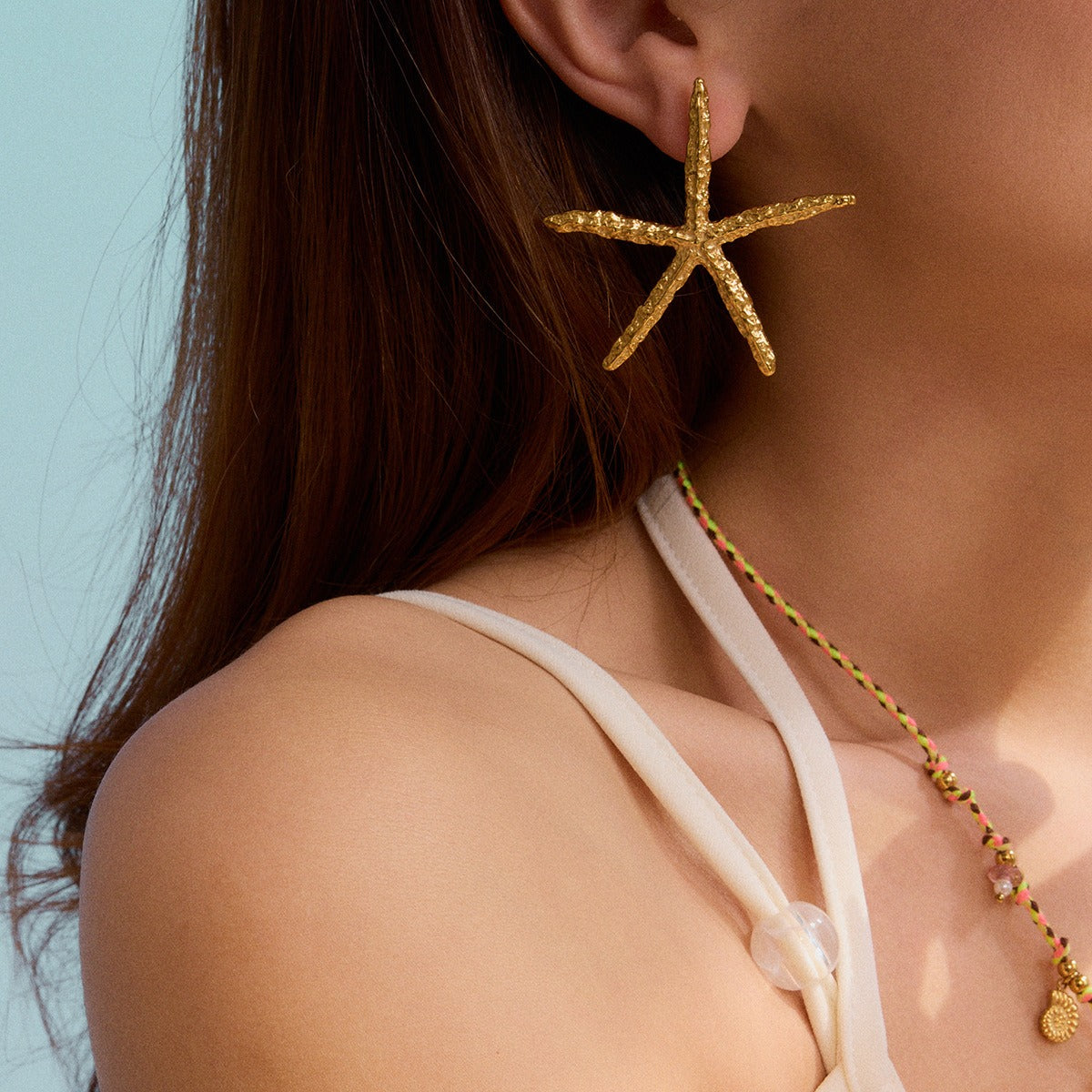 18K gold starfish-shaped earrings with a simple and unique design Vera Lux