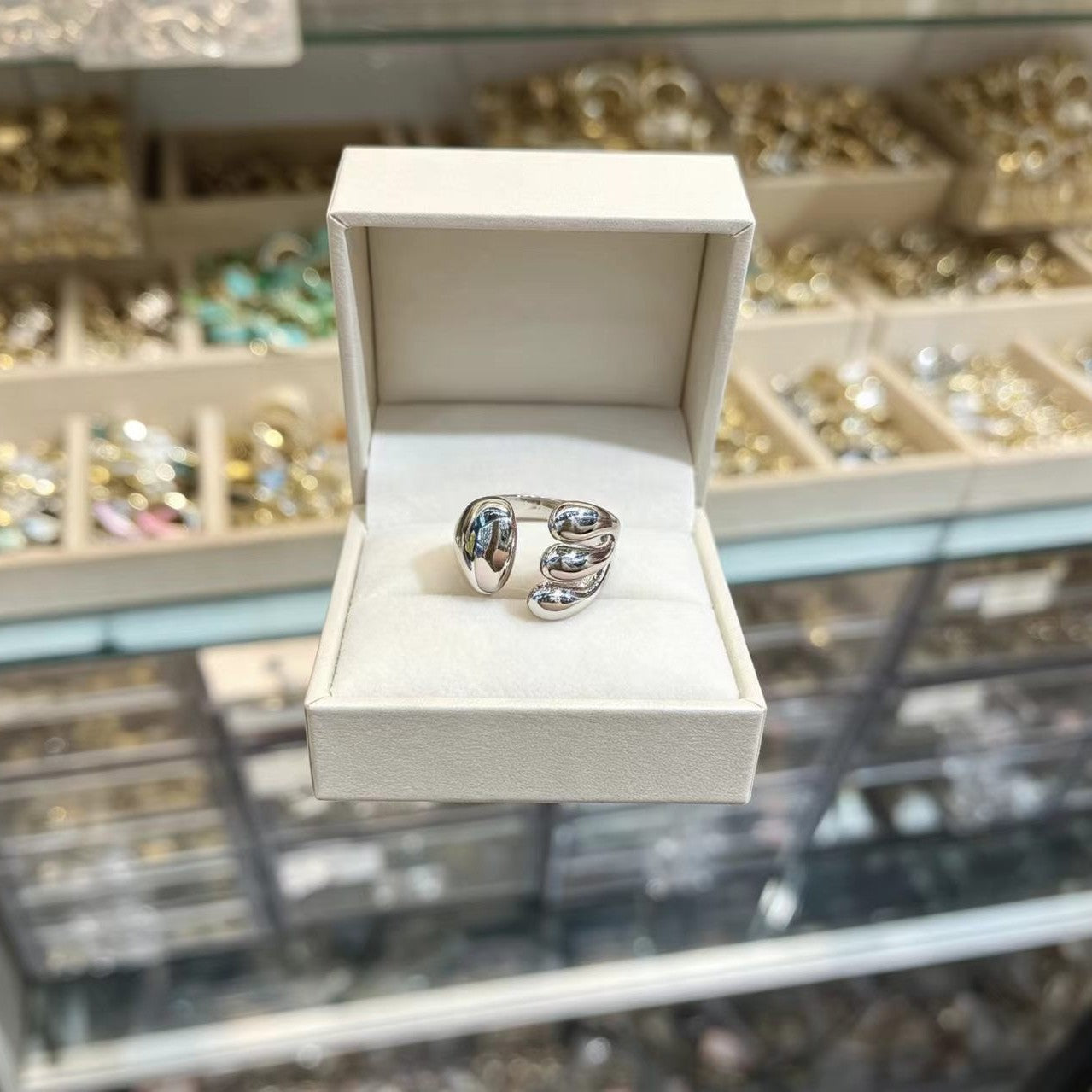 Light-luxury Silver Open-ring In European And American Style Vera Lux