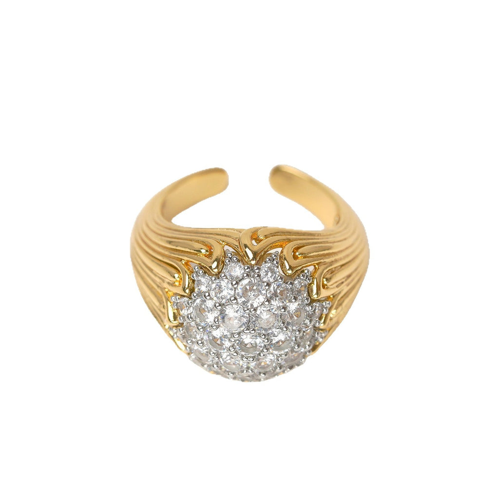 Fashionable Vintage Diamond-Encrusted Elegant Ring Vera Lux