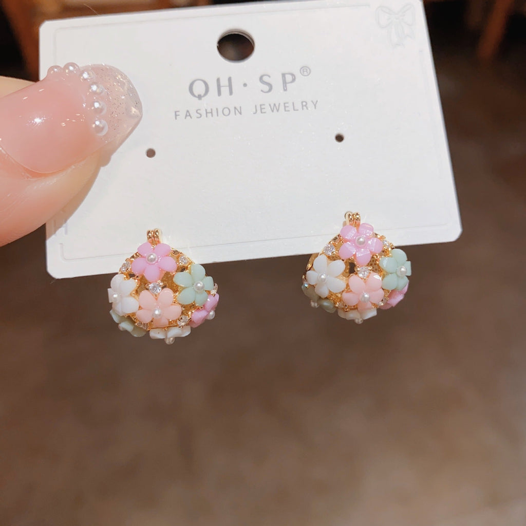 Fresh And Fashionable Zircon Pearl Flower Earrings Vera Lux