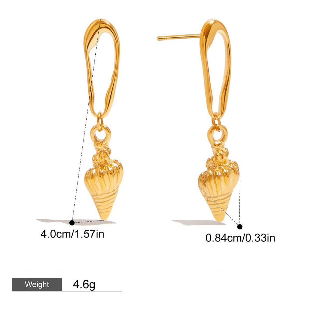 18K gold conch-shaped earrings with textured beach style Vera Lux