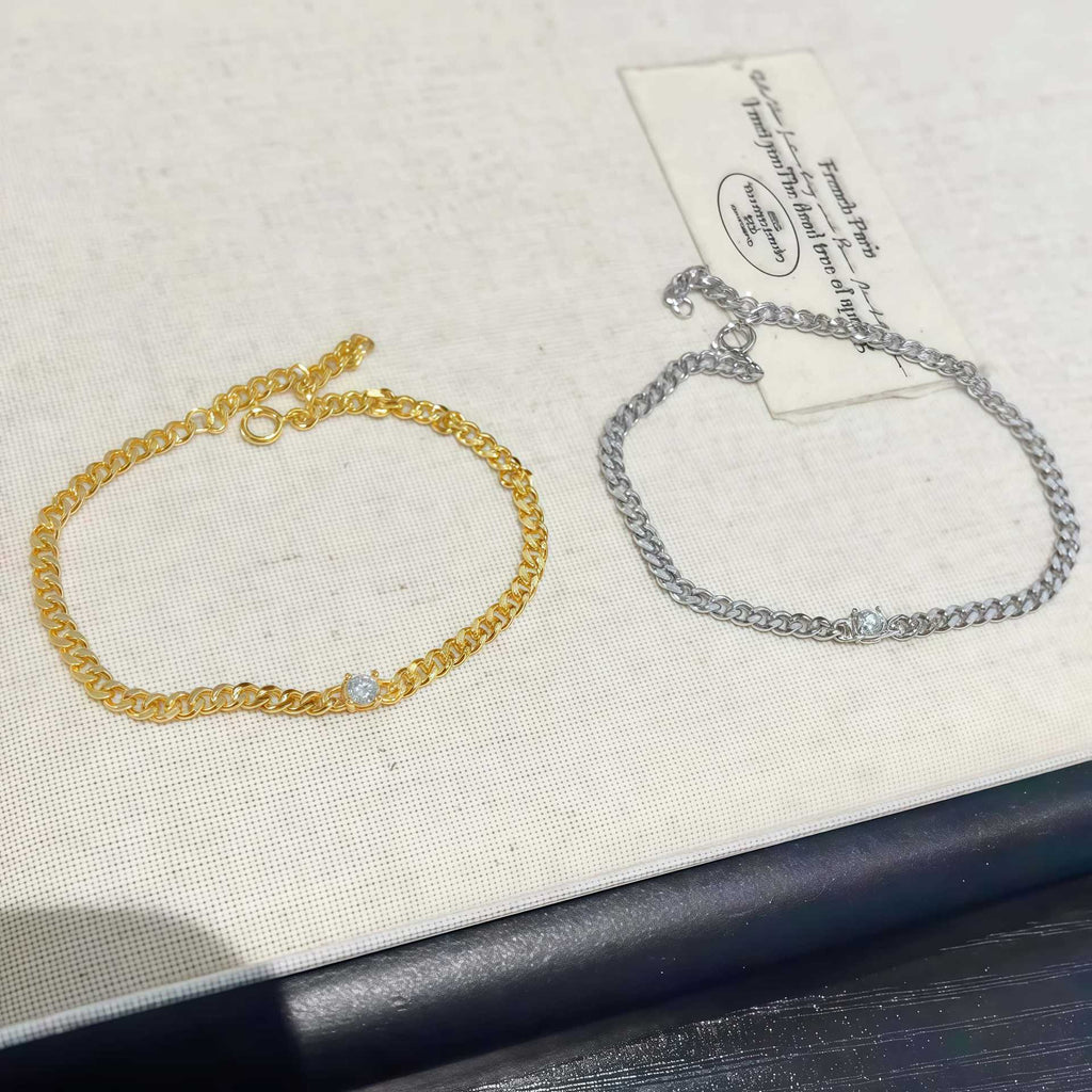 Versatile Fashionable Niche-design Hand Jewelry Vera Lux