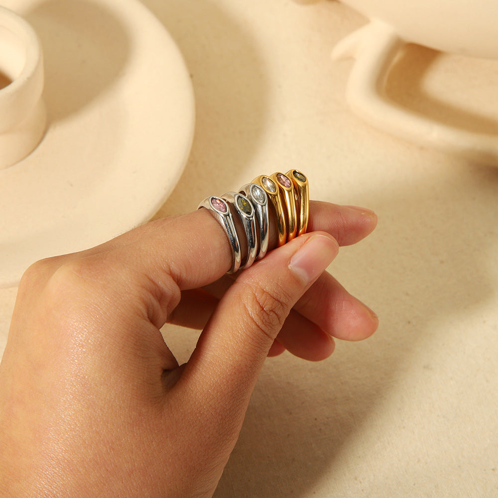 Retro 18K Gold Stainless Steel Ring With Zircon Inlays Vera Lux