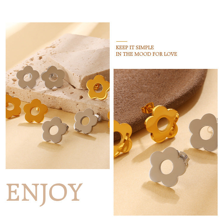 Fresh And Sweet, Versatile And Elegant, Smooth Surface Flower Stud Earrings For Women, Made Of Stainless Steel, Featuring A Unique And Niche Style, Suitable For Daily Wear. Vera Lux