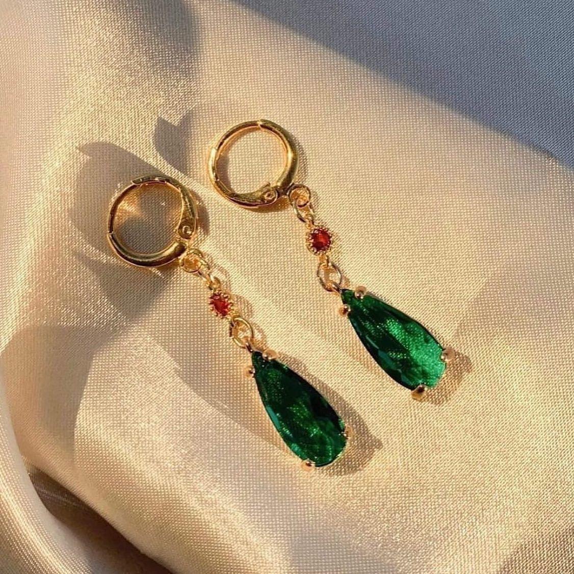 Fashion Green Crystal Water Drop Pendant Earrings Vera Lux