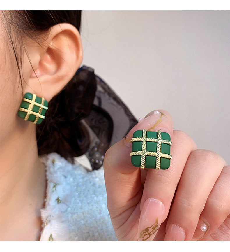 Simple Dainty Gold Heart Stud Earrings For Women Wear Through Sleep Everyday Vera Lux