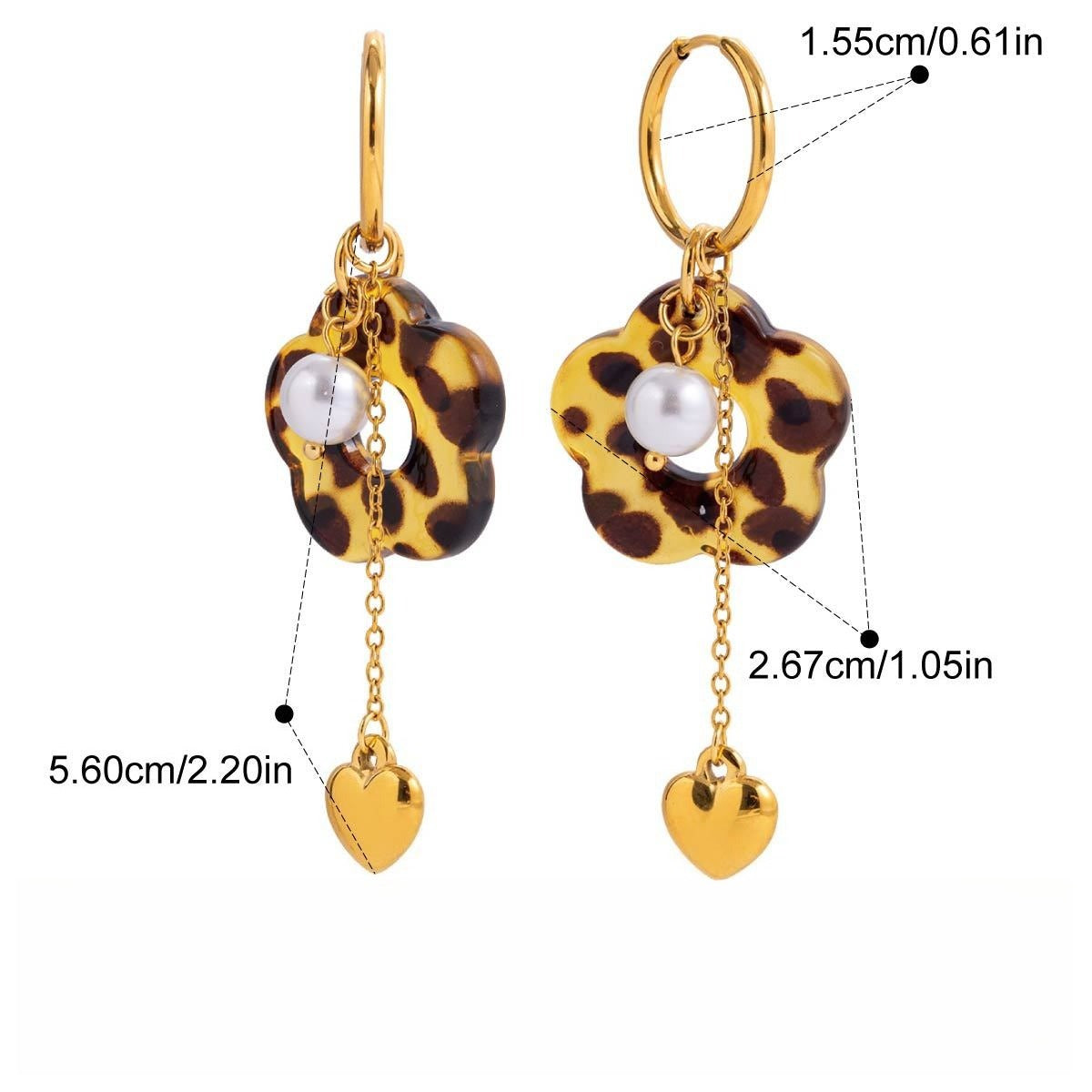 Light luxury and sophisticated titanium steel earrings for autumn and winter. Vera Lux