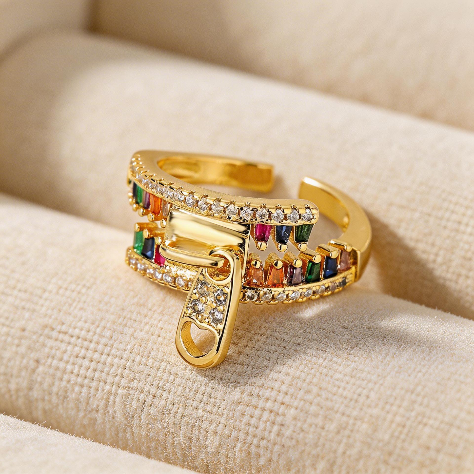 Niche High-end Fashion Zircon Ring Vera Lux