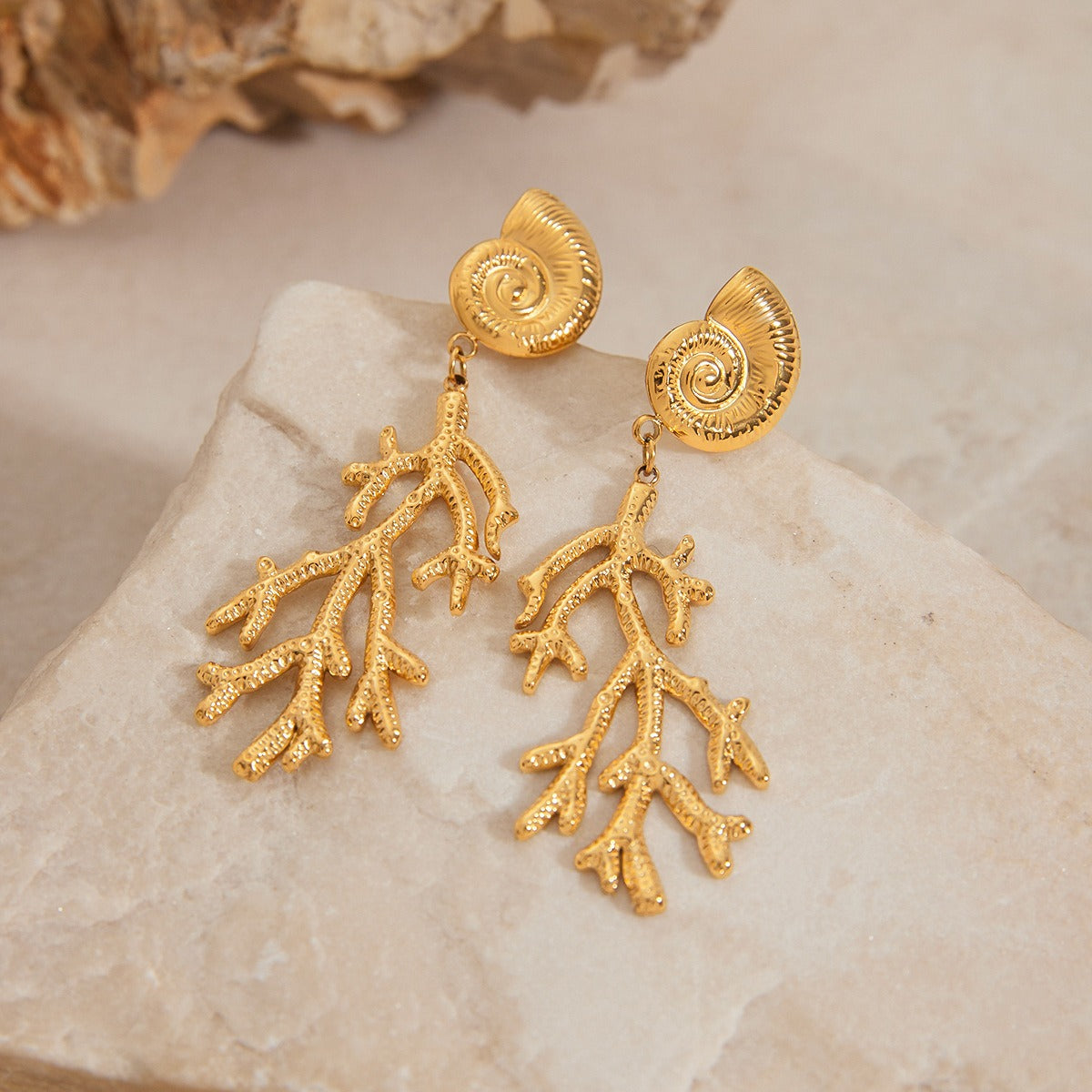 18K gold conch shell with coral design unique and noble earrings Vera Lux