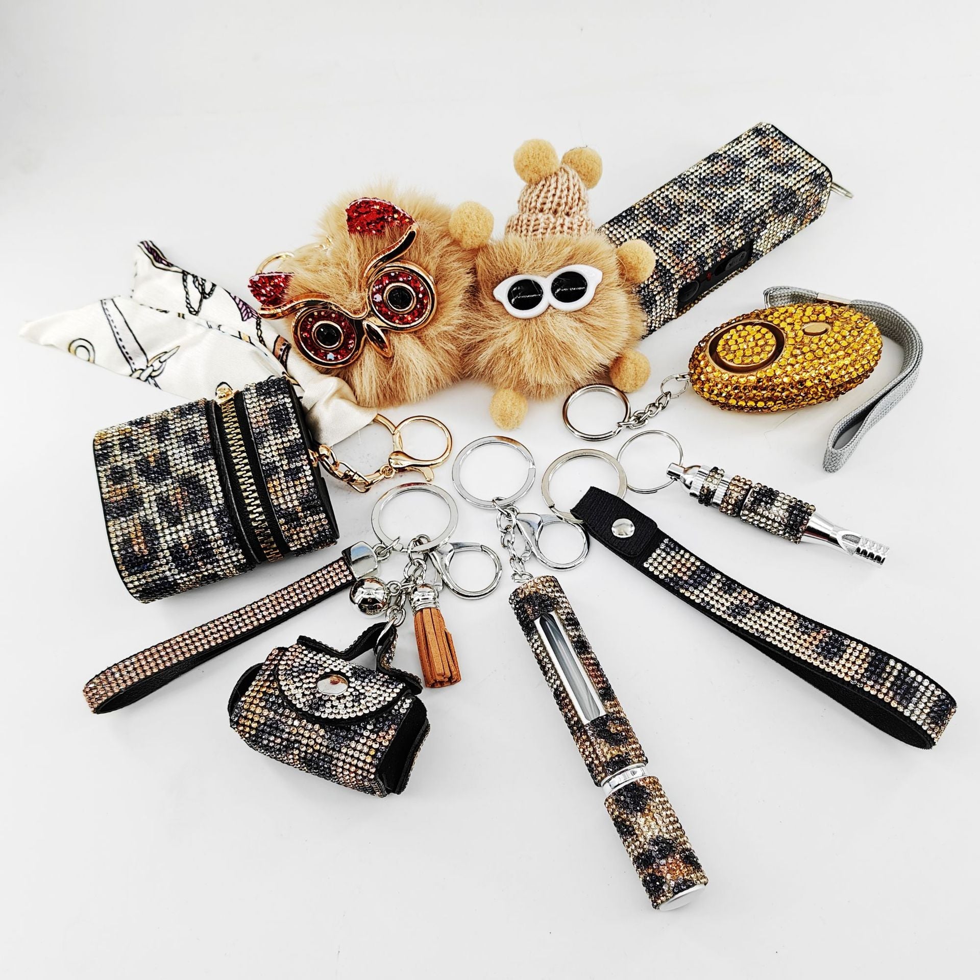 9-Piece Multi-Functional Keychain For Self-Defense Vera Lux