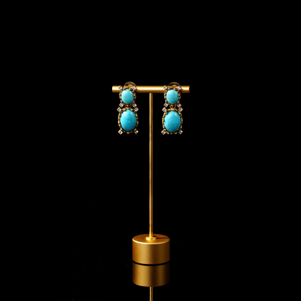 Retro-style, Fashionably Luxurious Earring And Necklace Set Vera Lux
