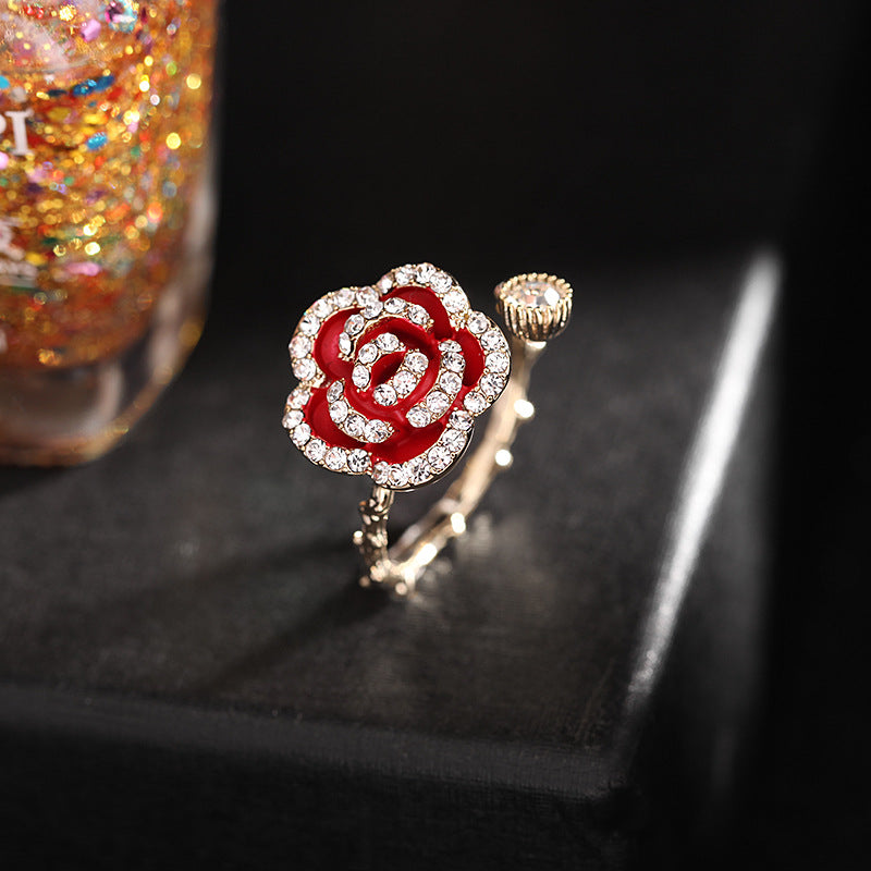 Retro-style Chic Jewelry Rhinestone-encrusted Ring Vera Lux