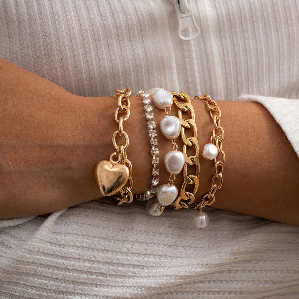 18k gold elegant Baroque special-shaped pearl heart chain bracelet Vera Lux